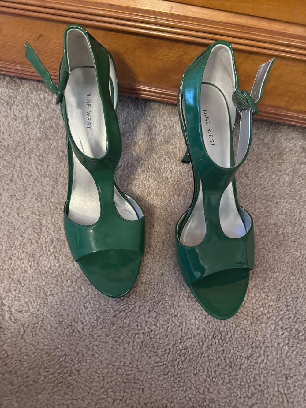 Nine West Emerald Green Patent T-Strap Open Toe Heels